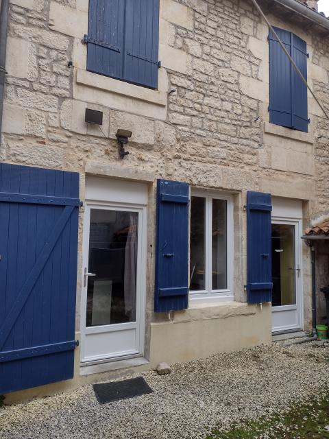 Location appartement T2 Fontenay le Comte - Photo 4