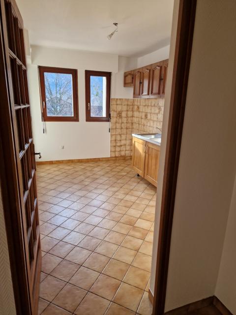 Location appartement T4 Cluses - Photo 2