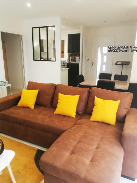 Location maison F4 St Marc Jaumegarde - Photo 3