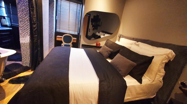 Location appartement T3 Marseille 02 - Photo 4