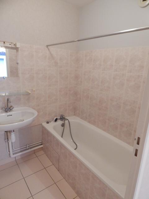 Location appartement T2 Buxerolles - Photo 3