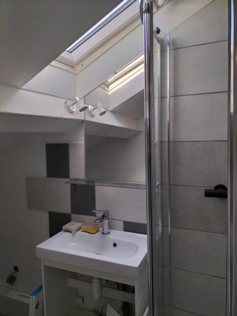 Location studio St Martin d'Heres - Photo 4