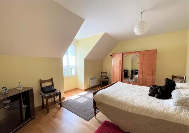 Location maison F6 St Prix - Photo 7
