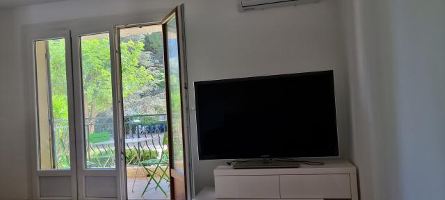 Location appartement T2 St Cyr sur Mer - Photo 4