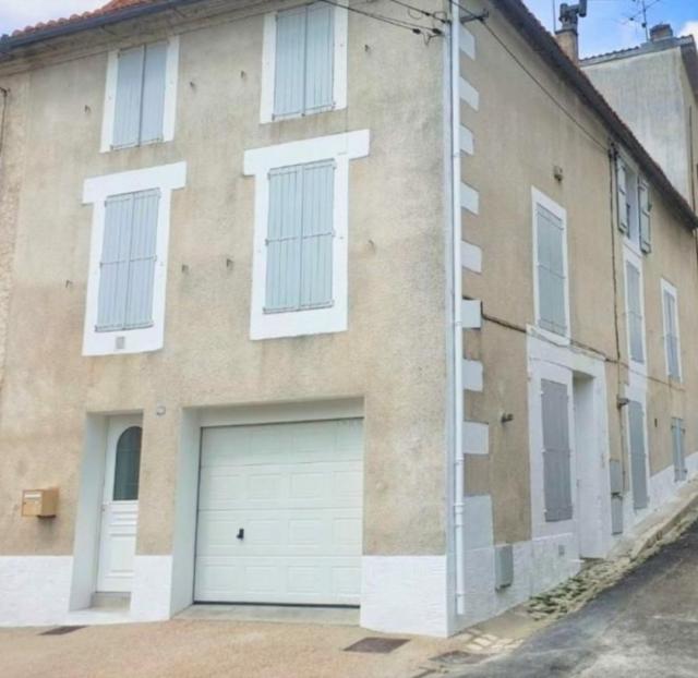 Location appartement T4 Angouleme - Photo 3