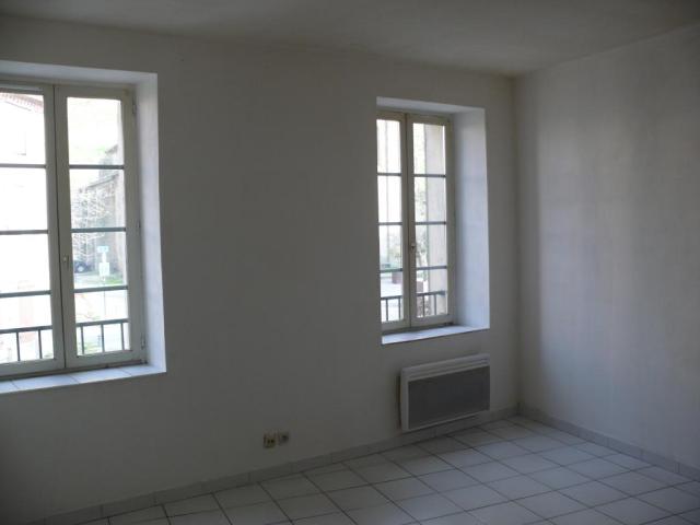 Location appartement T2 Carcassonne - Photo 2