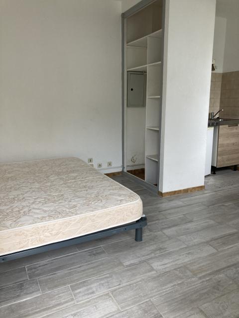 Location appartement T1 Tarbes - Photo 1