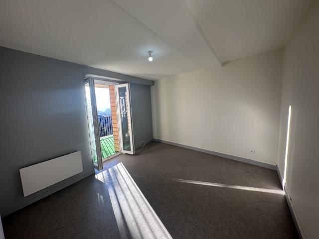 Location appartement T2 Hauteville Lompnes - Photo 2
