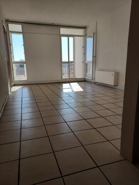 Location appartement T4 Fos sur Mer - Photo 3