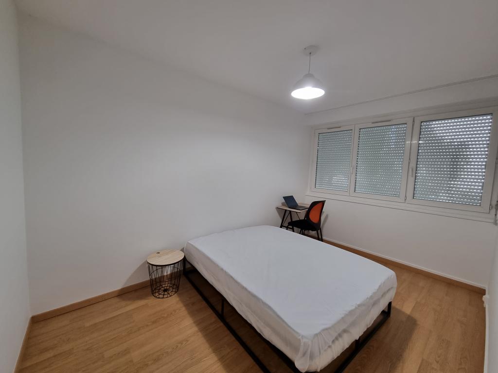 Location chambre St Etienne du Rouvray - Photo 1