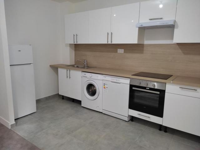 Location appartement T3 Paris 19 - Photo 1