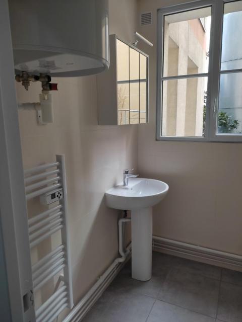 Location appartement T3 Paris 19 - Photo 5