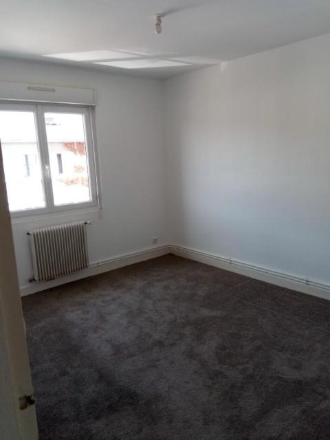 Location appartement T3 St Barthelemy d'Anjou - Photo 4