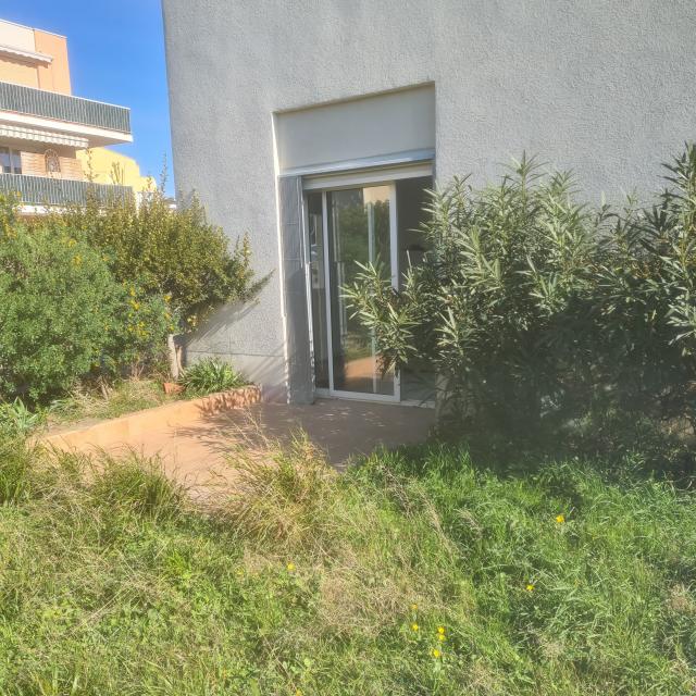 Location appartement T2 Sete - Photo 8