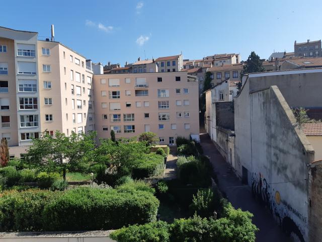 Location studio St Etienne - Photo 5