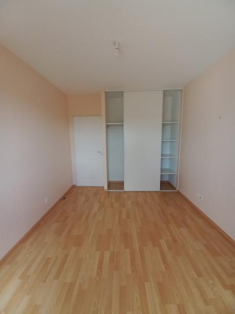 Location appartement T3 Loudun - Photo 3