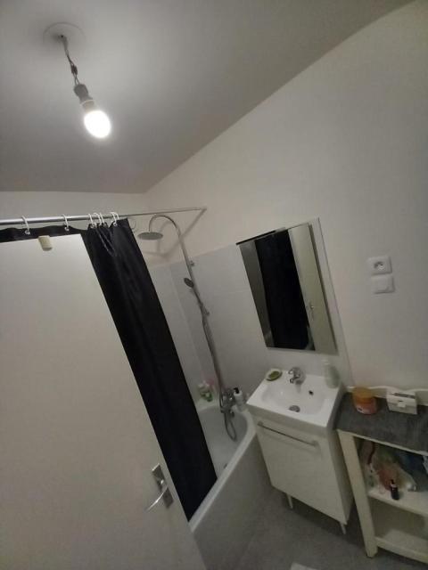 Location appartement T3 Savigny le Temple - Photo 9