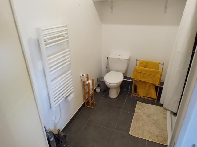 Location studio Marseille 09 - Photo 4
