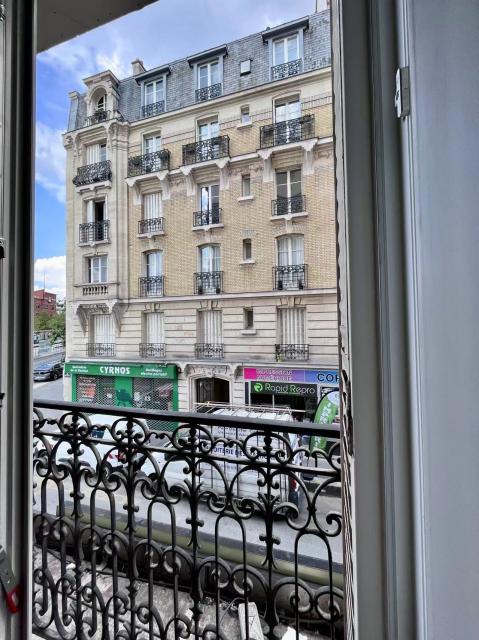 Location appartement T3 Paris 17 - Photo 3