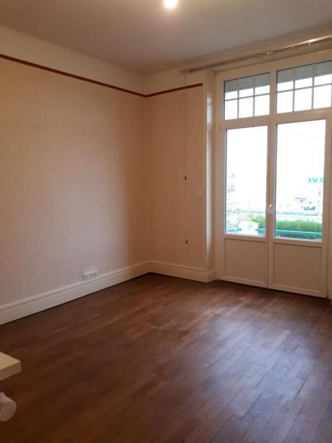 Location maison F5 Chenove - Photo 3