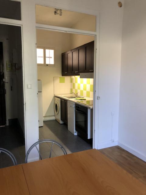 Location appartement T1 Lyon 7 - Photo 4
