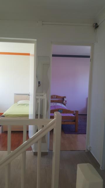 Location maison F7 Maurepas - Photo 4