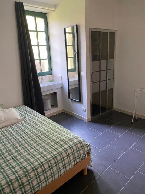 Location maison F6 Montfort le Gesnois - Photo 5