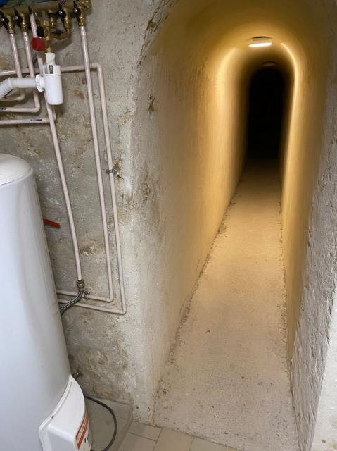 Location maison F6 Montfort le Gesnois - Photo 7