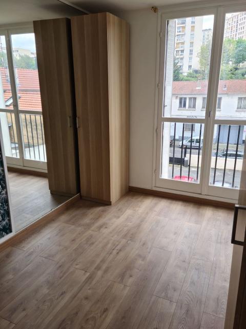 Location appartement T4 Ivry sur Seine - Photo 5