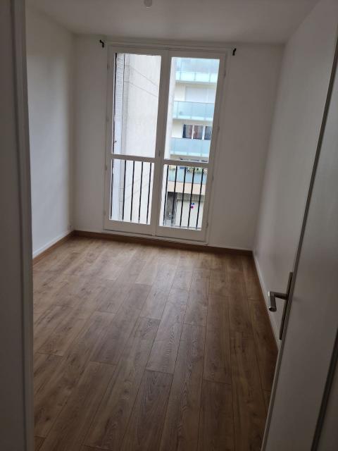 Location appartement T4 Ivry sur Seine - Photo 6