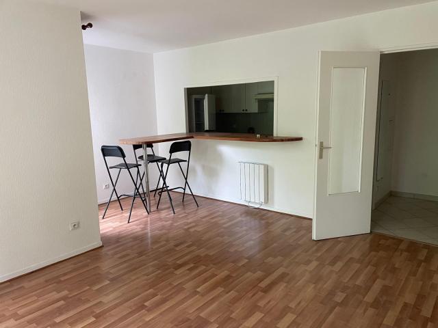 Location appartement T3 Montigny le Bretonneux - Photo 2