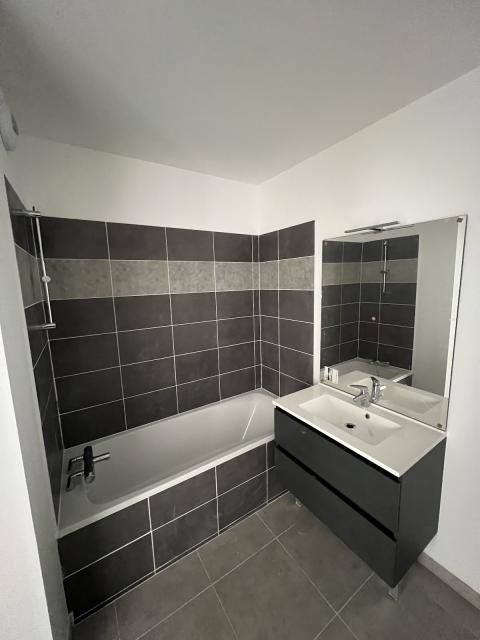 Location appartement T3 Marseille 09 - Photo 6