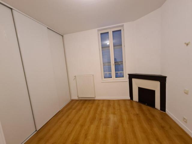 Location maison F5 Vichy - Photo 6