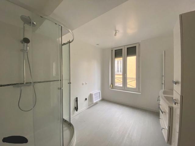 Location maison F8 Brou - Photo 4