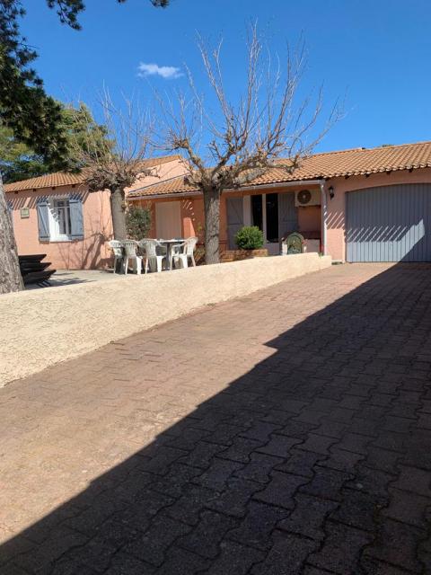 Location maison F4 Calas - Photo 2