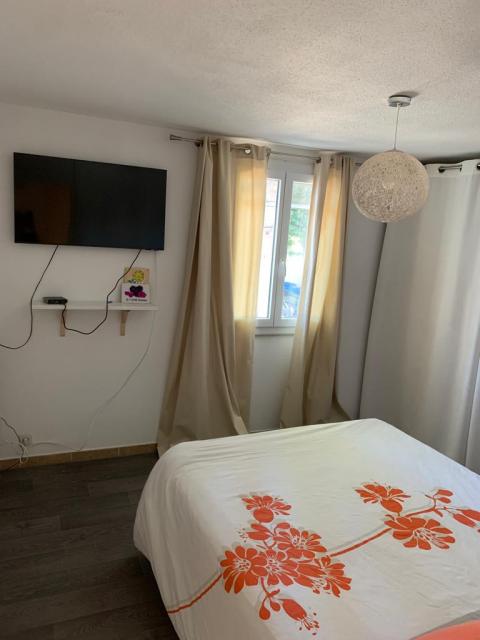 Location maison F4 Calas - Photo 8