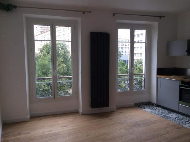 Location appartement T2 Paris 18 - Photo 4