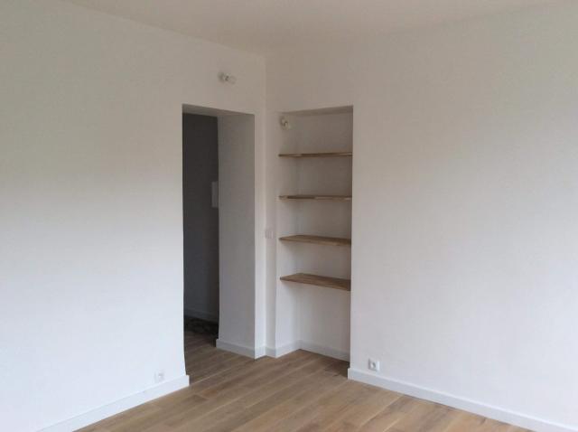 Location appartement T2 Paris 18 - Photo 5