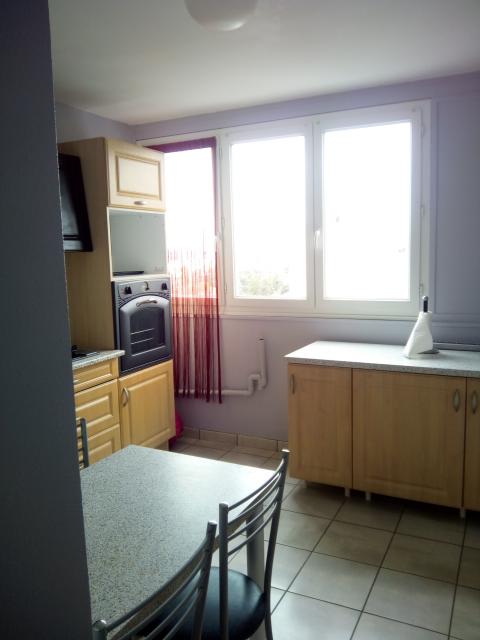 Location appartement T2 St Etienne - Photo 2