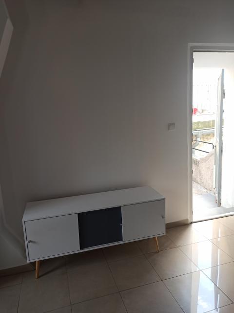 Location studio Marseille 04 - Photo 5