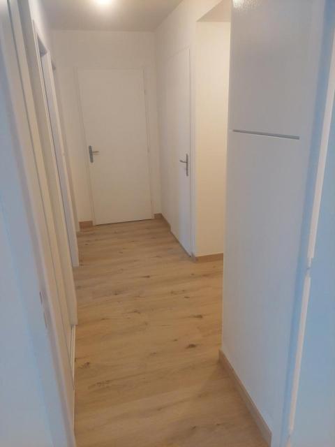 Location appartement T3 Noyal Chatillon sur Seiche - Photo 4