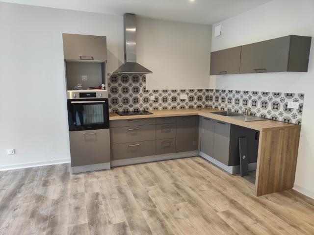 Location appartement T4 Nantua - Photo 3