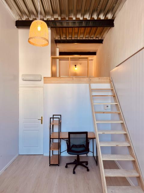 Location studio Marseille 15 - Photo 3