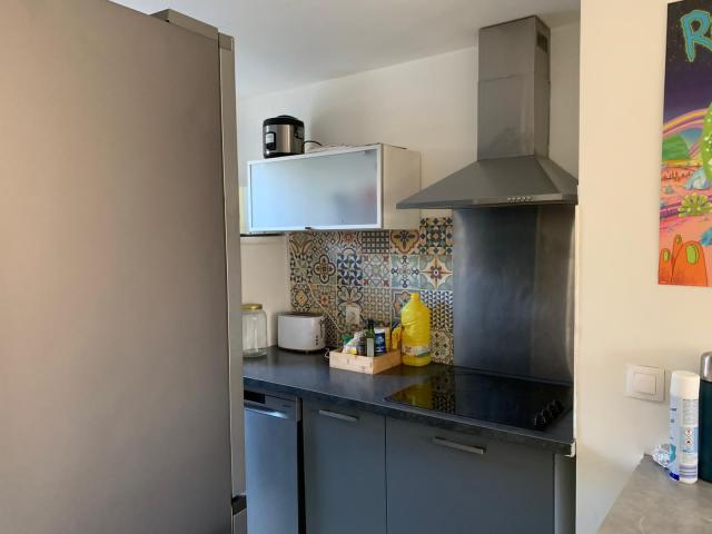 Location appartement T3 Marseille 04 - Photo 3