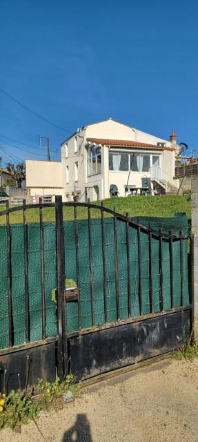 Location maison F6 Niort - Photo 2