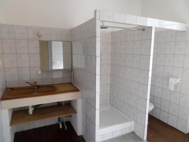 Location maison F5 Villefranche d'Allier - Photo 5