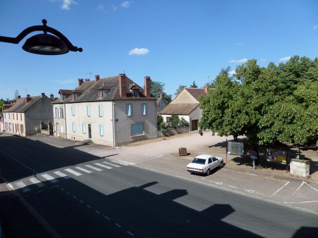 Location maison F5 Villefranche d'Allier - Photo 9