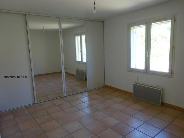Location maison F4 Mondragon - Photo 5