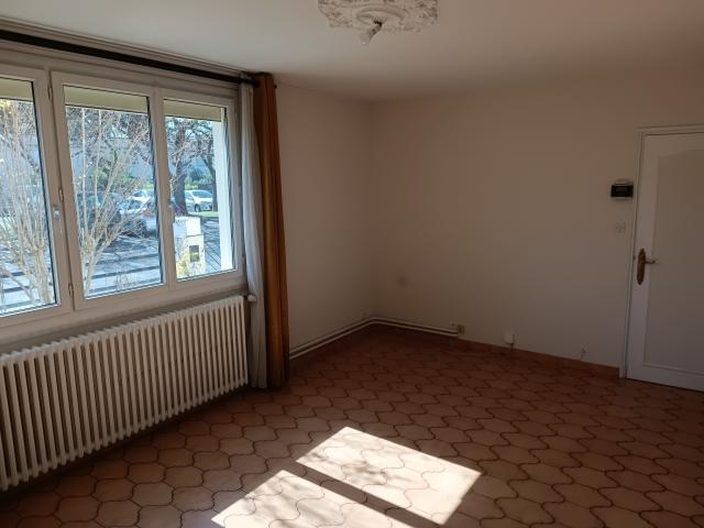 Location maison F5 Castres - Photo 3