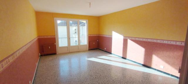 Location appartement T4 Sisteron - Photo 2